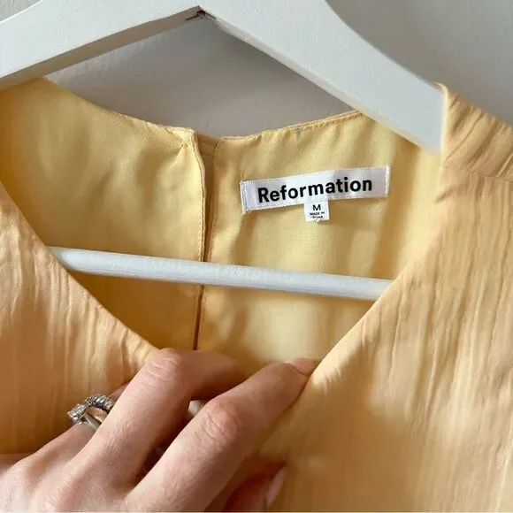 Reformation Estate Dress in Zest - Picture 6 of 8